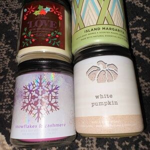 Bath & Body Works White Bath Soak with Luxurious Bubbles